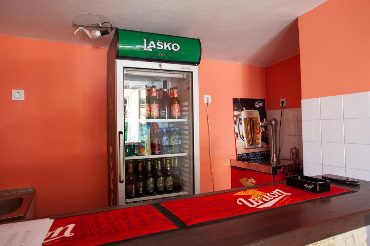 Hostel Trobenta In Oblak Порторож Екстериор снимка